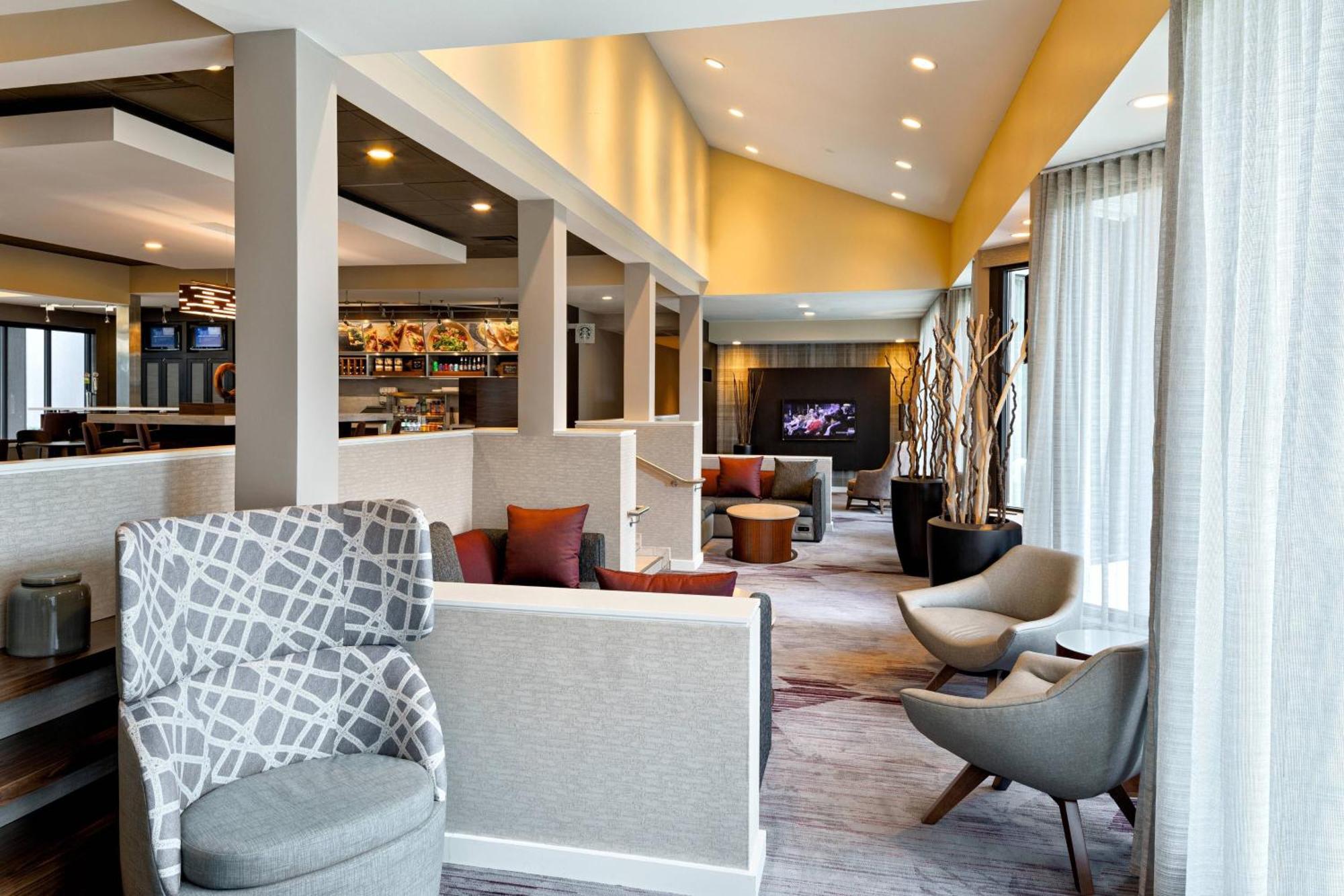 Courtyard Cincinnati Blue Ash Eksteriør billede